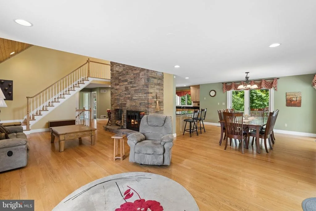 Photo of 21042 MILLERS MILL ROAD