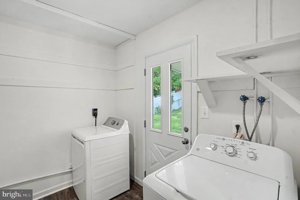 Photo of 627 SEQUOIA DRIVE