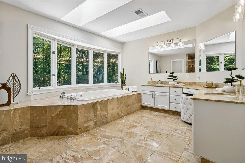 Photo of 9455 NEWBRIDGE DRIVE