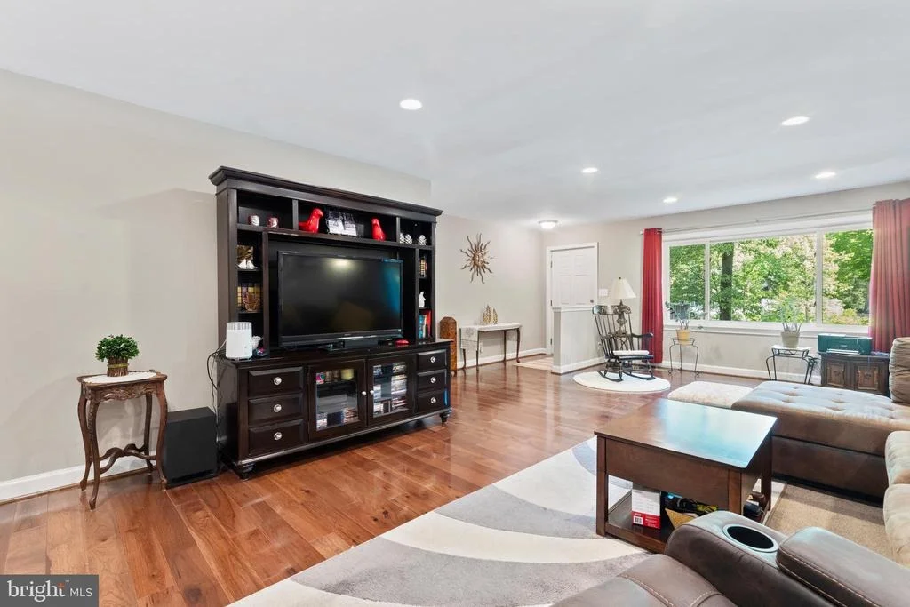 Photo of 34 GREENRIDGE DRIVE