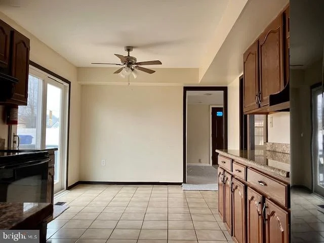 Photo of 38 HAMILTON LANE