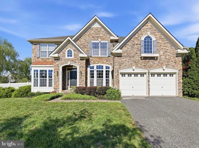 Photo of 301 DANVILLE DRIVE