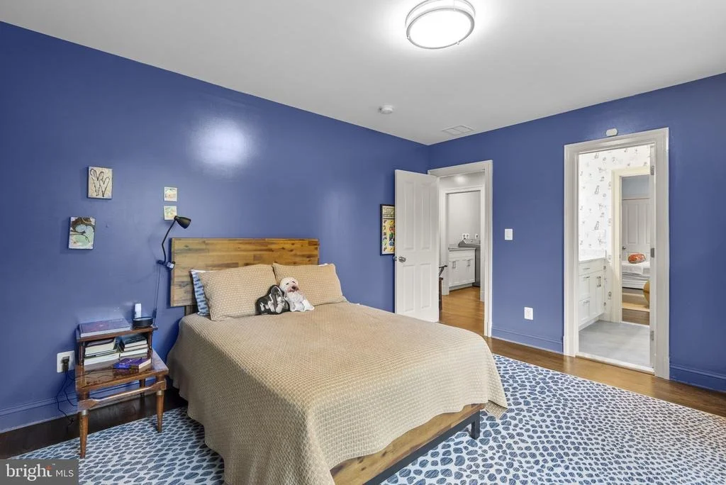 Photo of 8025 RIVERSIDE DRIVE