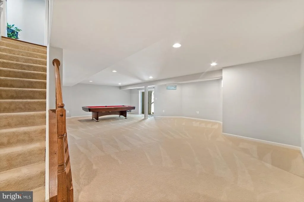 Photo of 6905 MILL VALLEY DRIVE