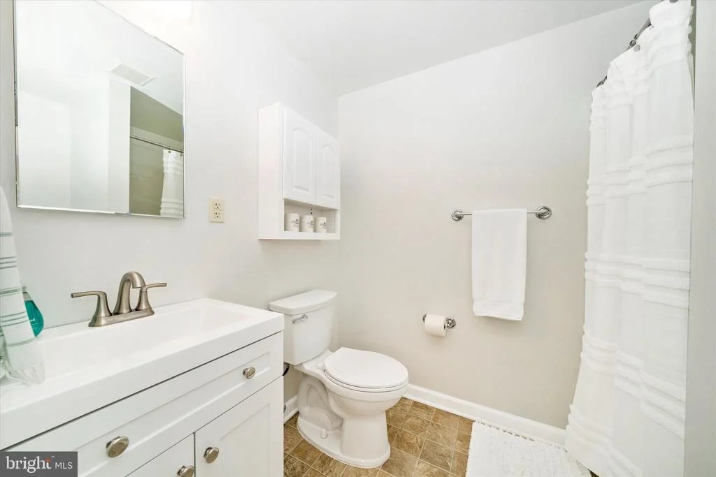 Photo of 2447 MERCHANT STREET