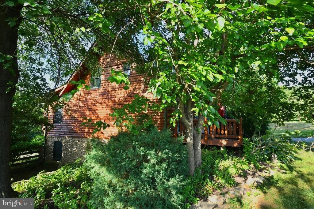Photo of 8051 OLD RECEIVER ROAD