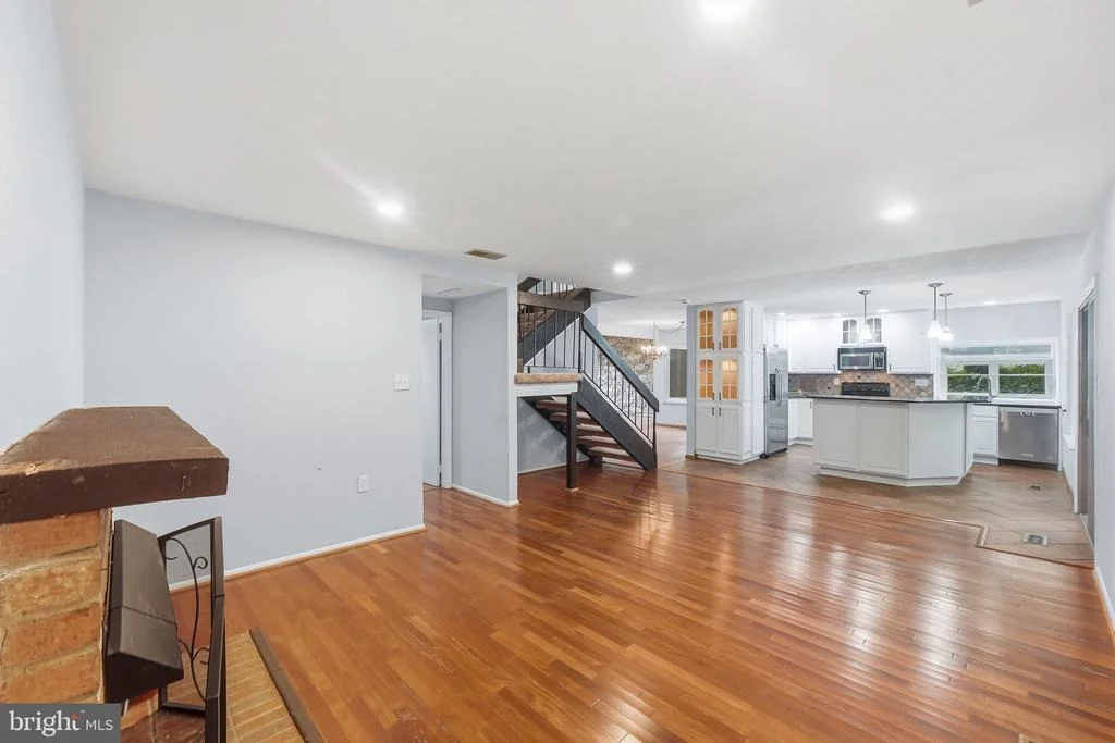 Photo of 7818 MULBERRY BOTTOM LANE