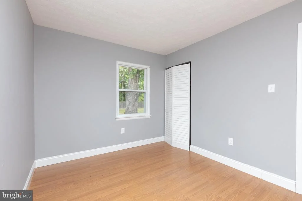 Photo of 706 UNIVERSITY DRIVE