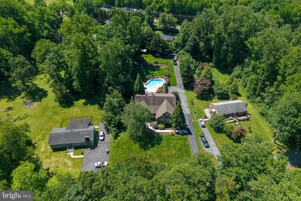 Photo of 3435 WALNUT ROAD