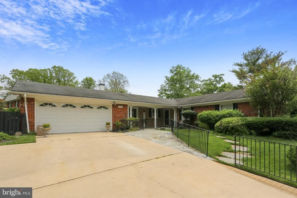 Photo of 13913 BROOMALL LANE
