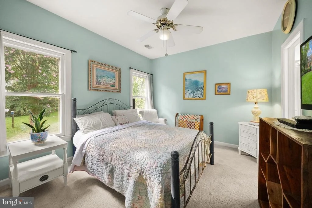 Photo of 4280 LAWNVALE DRIVE