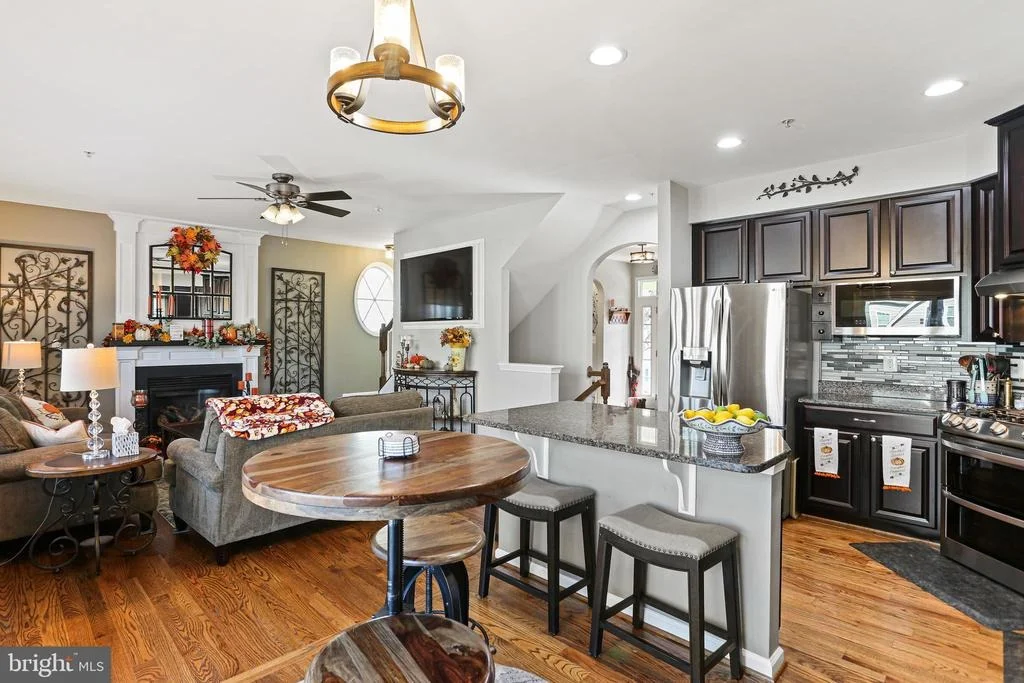 Photo of 2115 BATTERY LANE