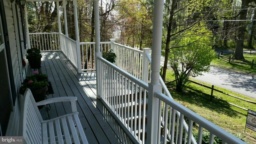 Photo of 550 BAY VIEW