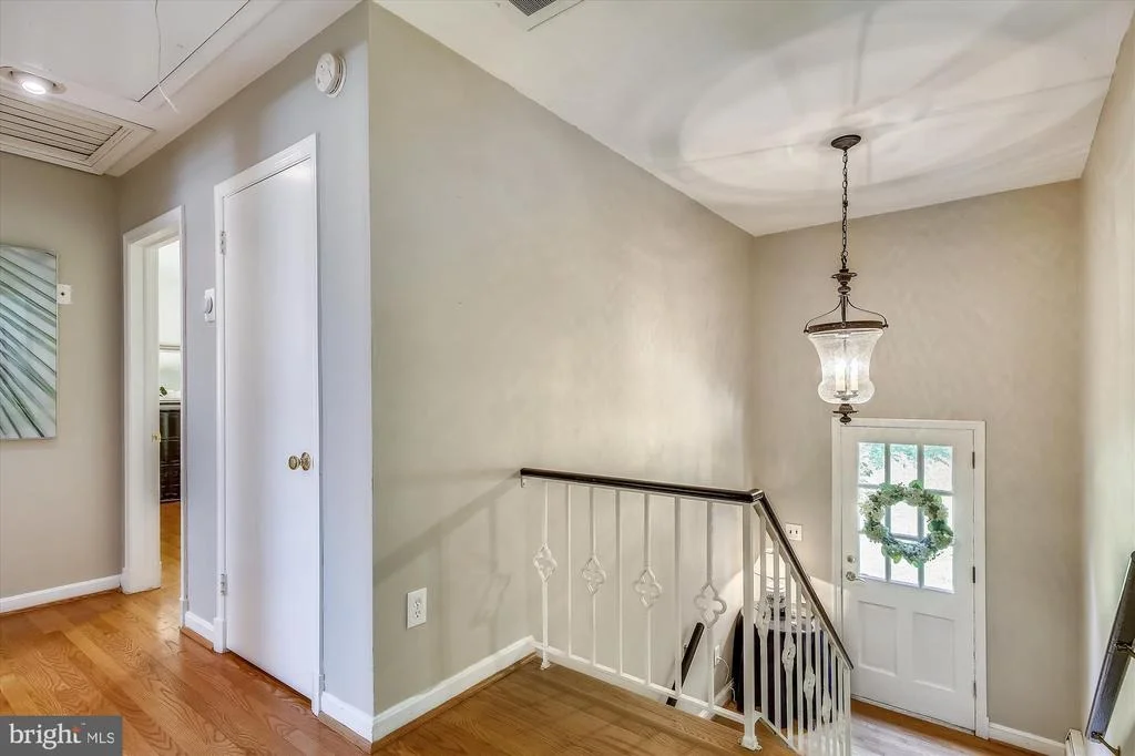 Photo of 1446 WOODACRE DRIVE