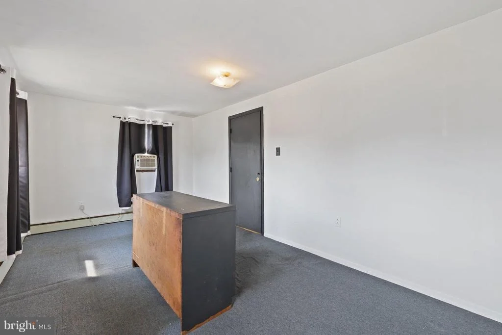 Photo of 488 BRUCE AVENUE