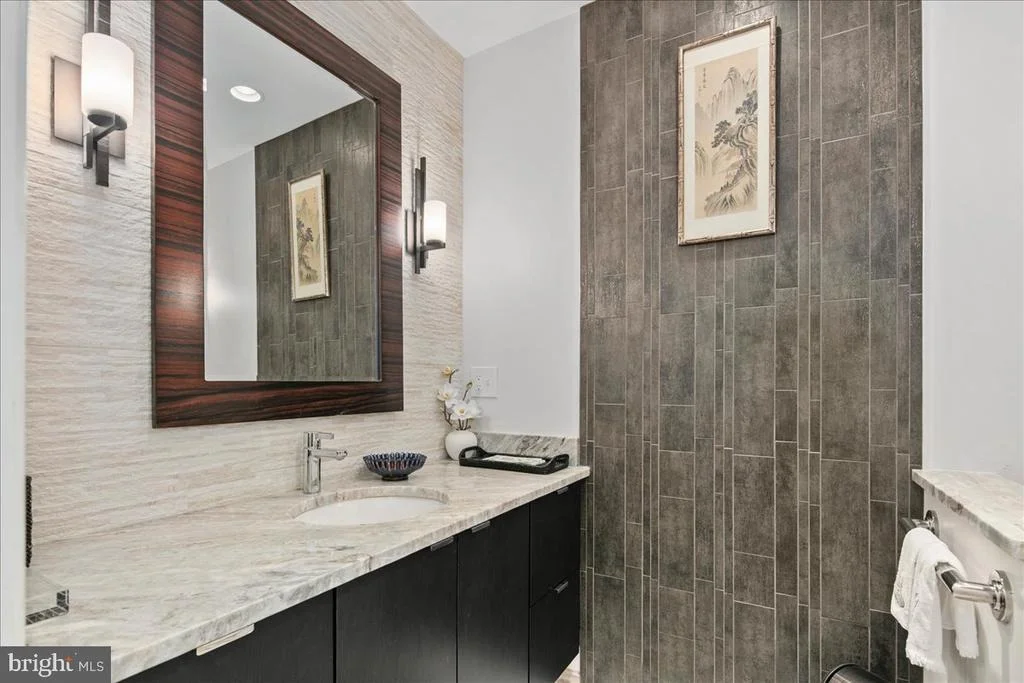Photo of 9352 MOUNT VERNON CIRCLE