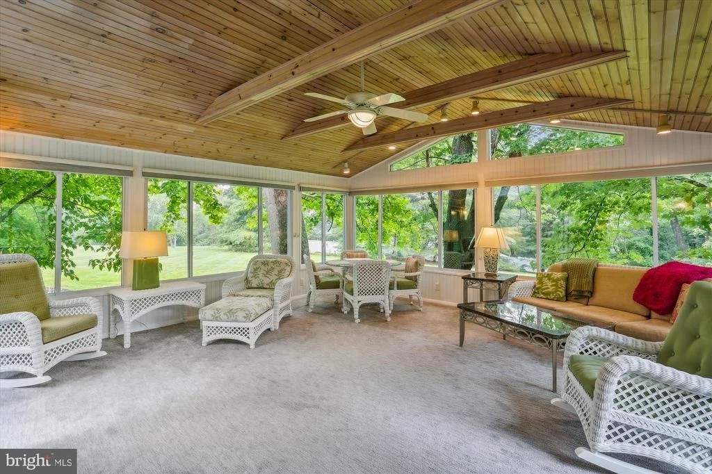 Photo of 22217 CREEKVIEW DRIVE