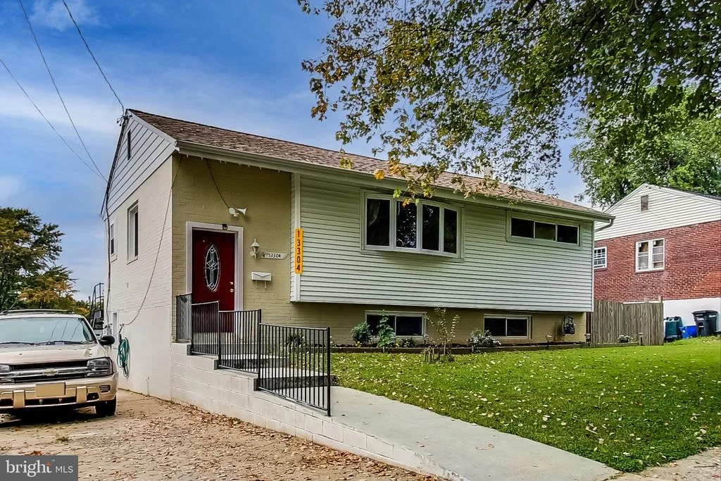 Photo of 13304 DAUPHINE STREET