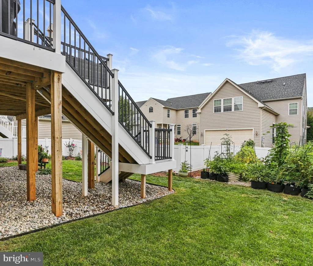 Photo of 2115 BATTERY LANE
