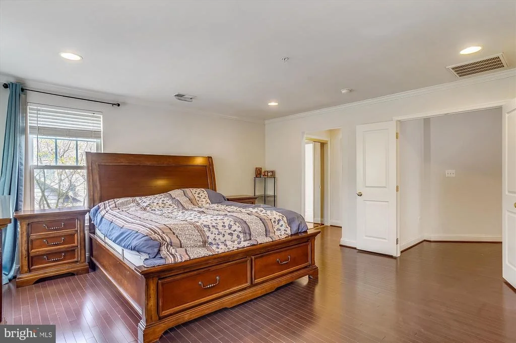 Photo of 23621 SUGAR VIEW DRIVE