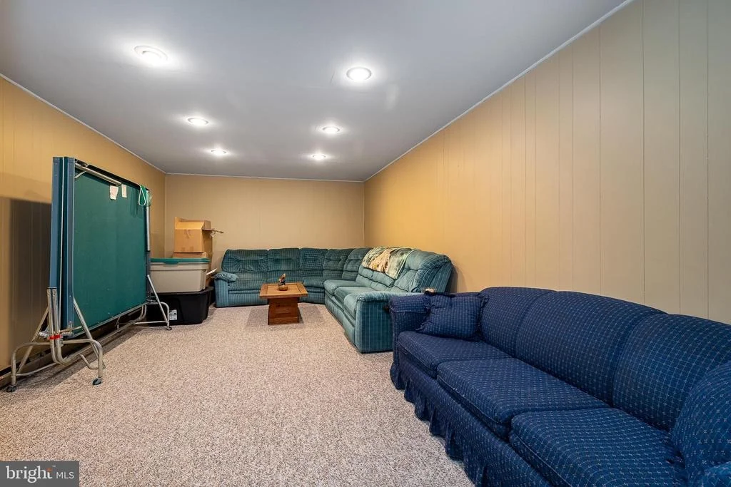 Photo of 365 RIDGE ROAD