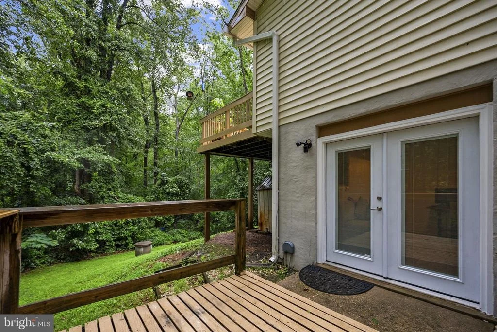 Photo of 11039 TIMBERVIEW DRIVE