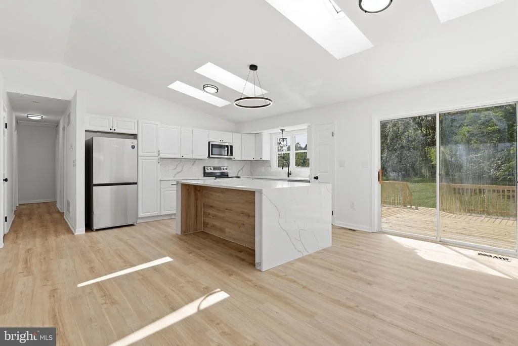 Photo of 13835 MCINTOSH CIRCLE