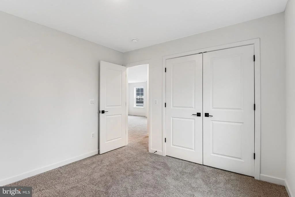 Photo of 2063 SPRINGVALE DRIVE