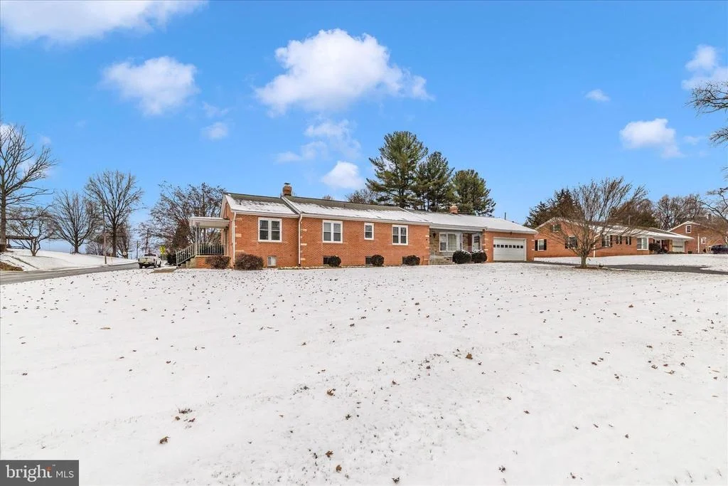 Photo of 215 BROAD STREET