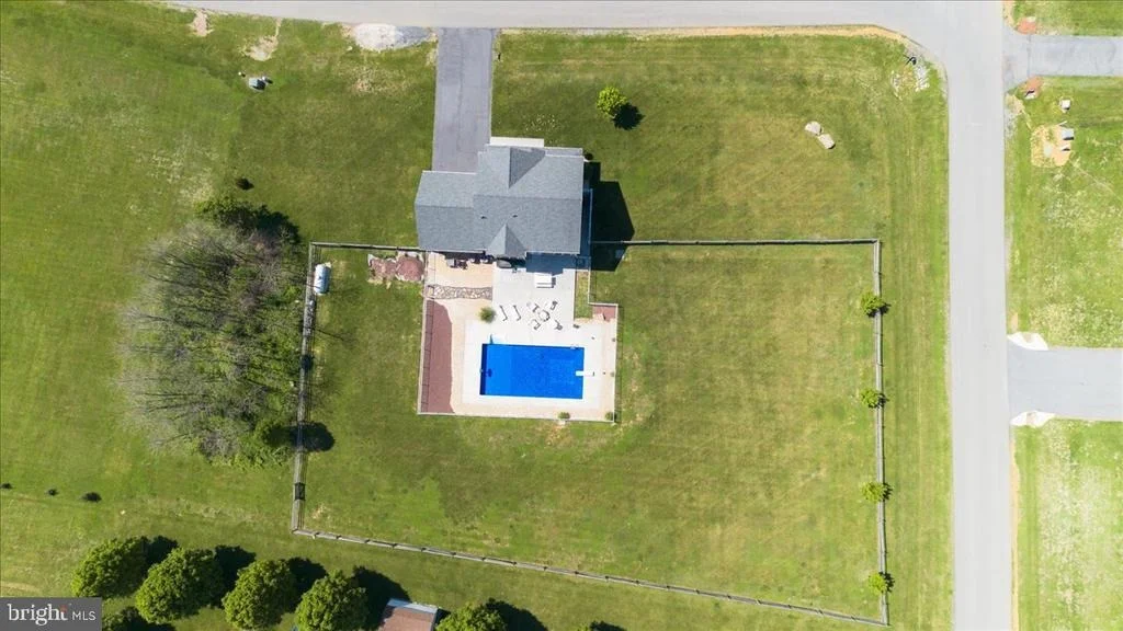 Photo of 31 HILYARD CIRCLE S