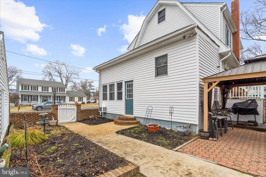 Photo of 7803 LINTHICUM ROAD