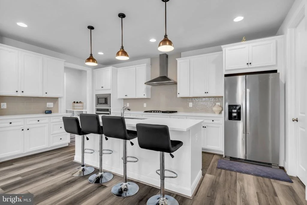 Photo of 41919 SPRING AIR DRIVE