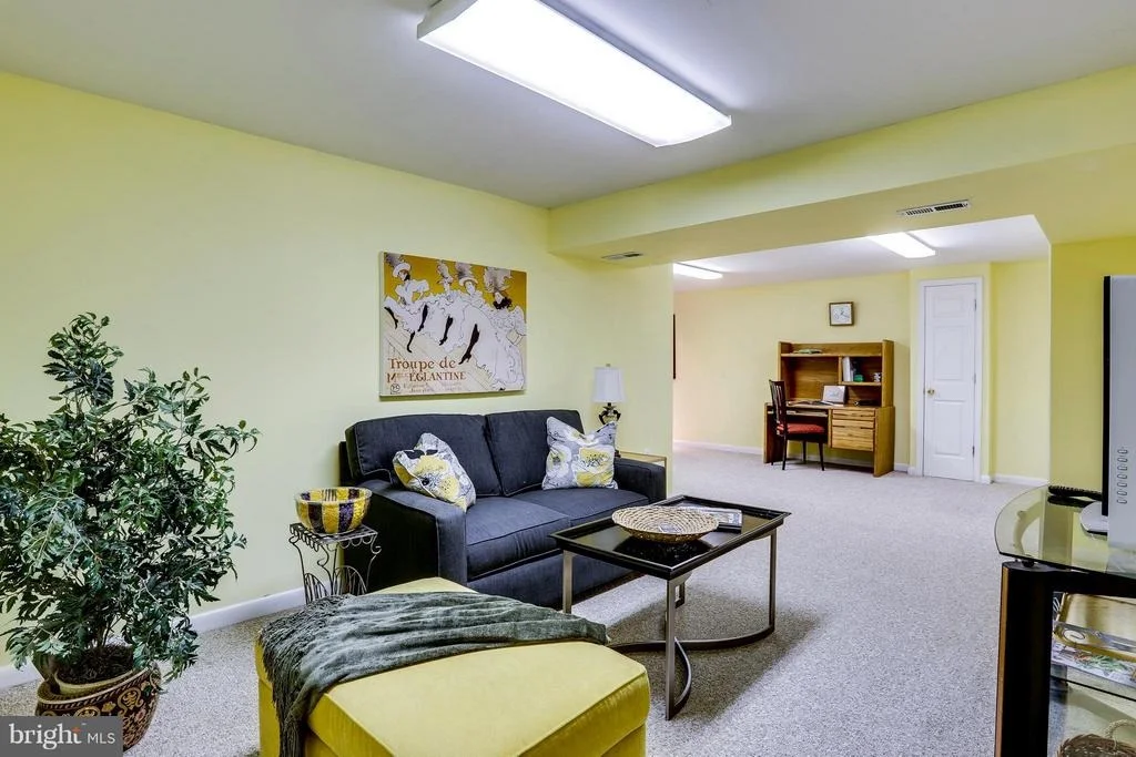 Photo of 10394 LAUNCELOT LANE