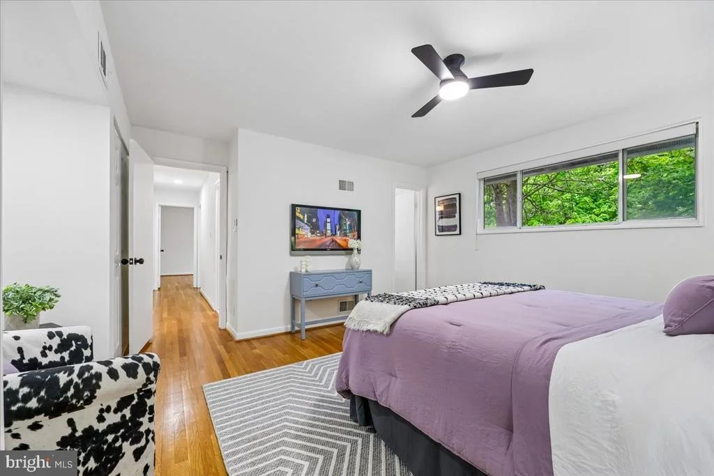Photo of 1105 LAMBERTON DRIVE