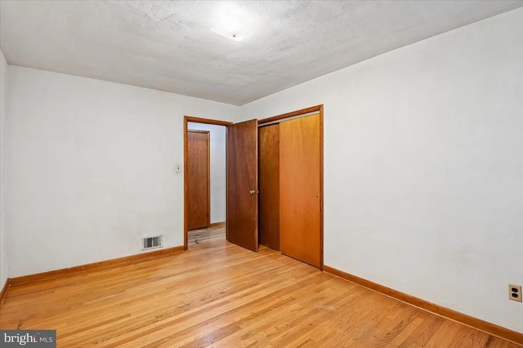 Photo of 1509 DUVALL ROAD
