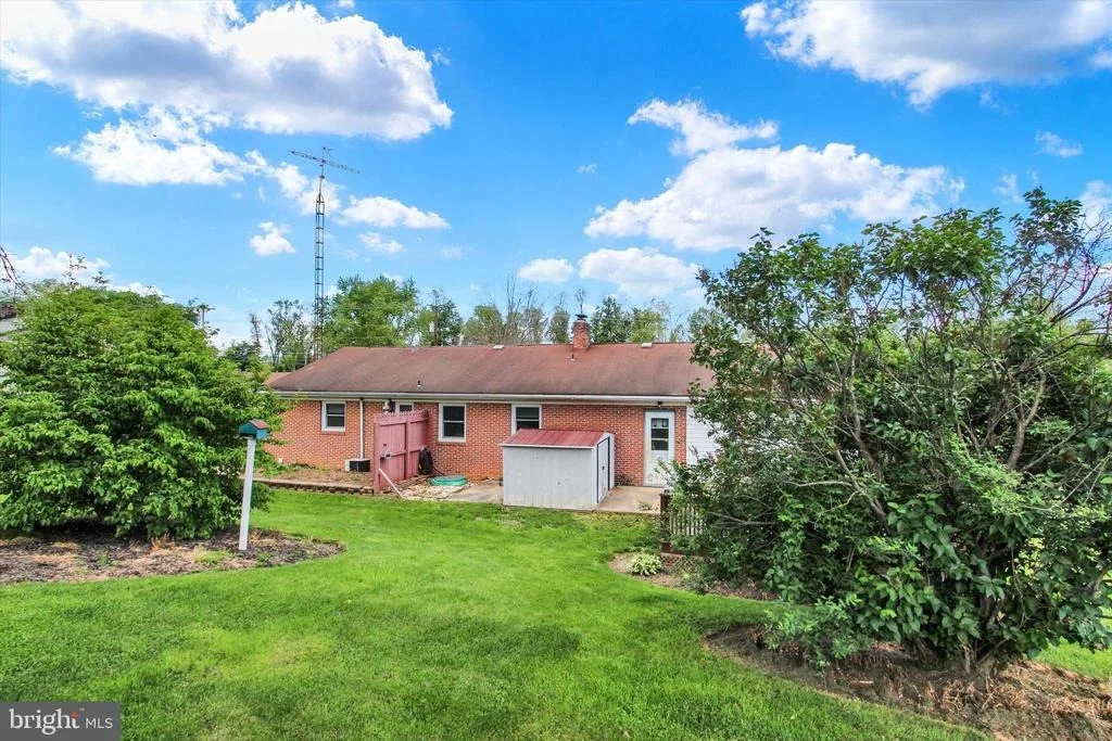 Photo of 5840 YORK ROAD