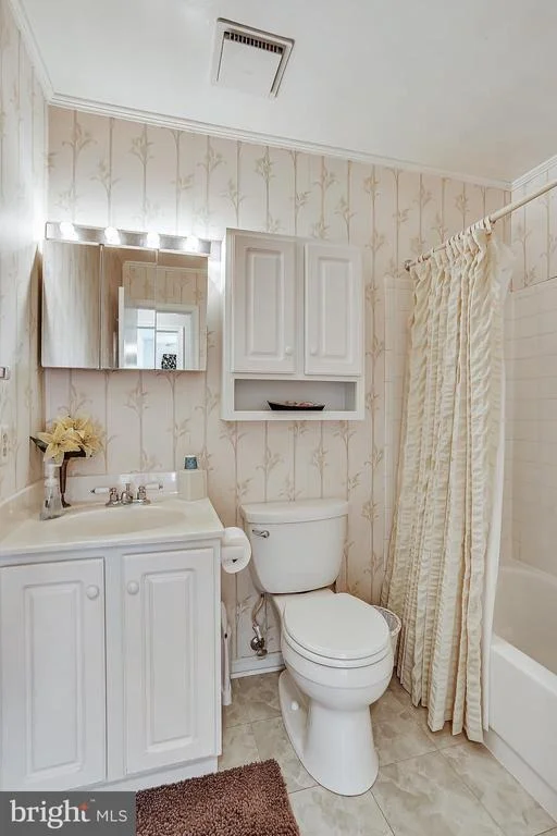 Photo of 9109 ROUNDLEAF WAY