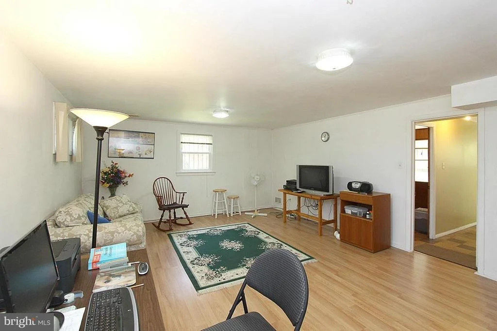 Photo of 1110 CHISWELL LANE