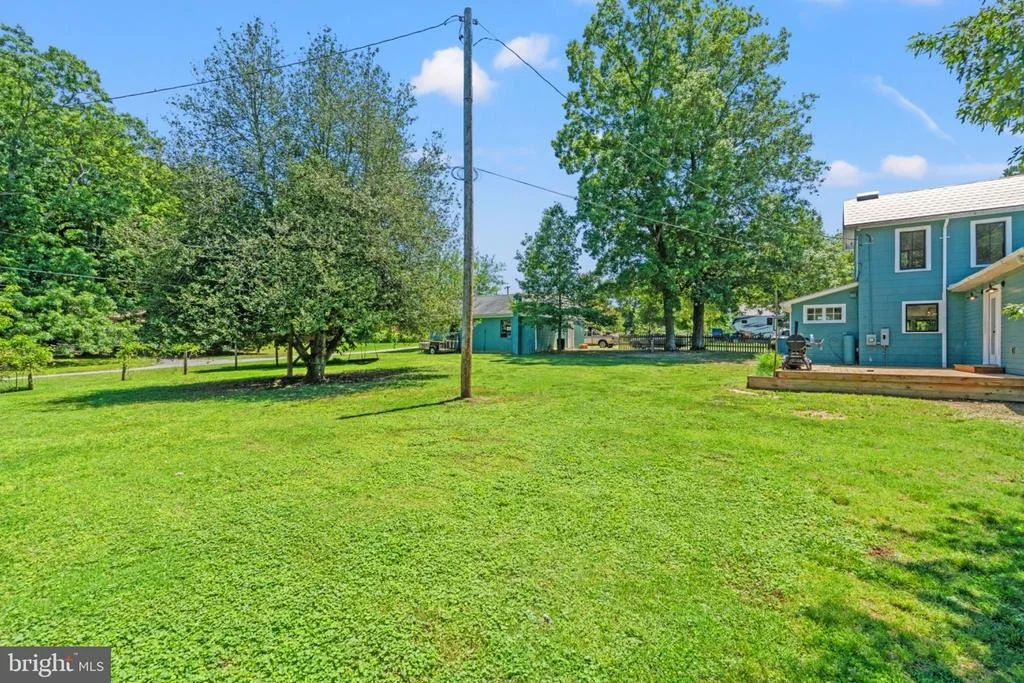Photo of 4730 BICKNELL ROAD