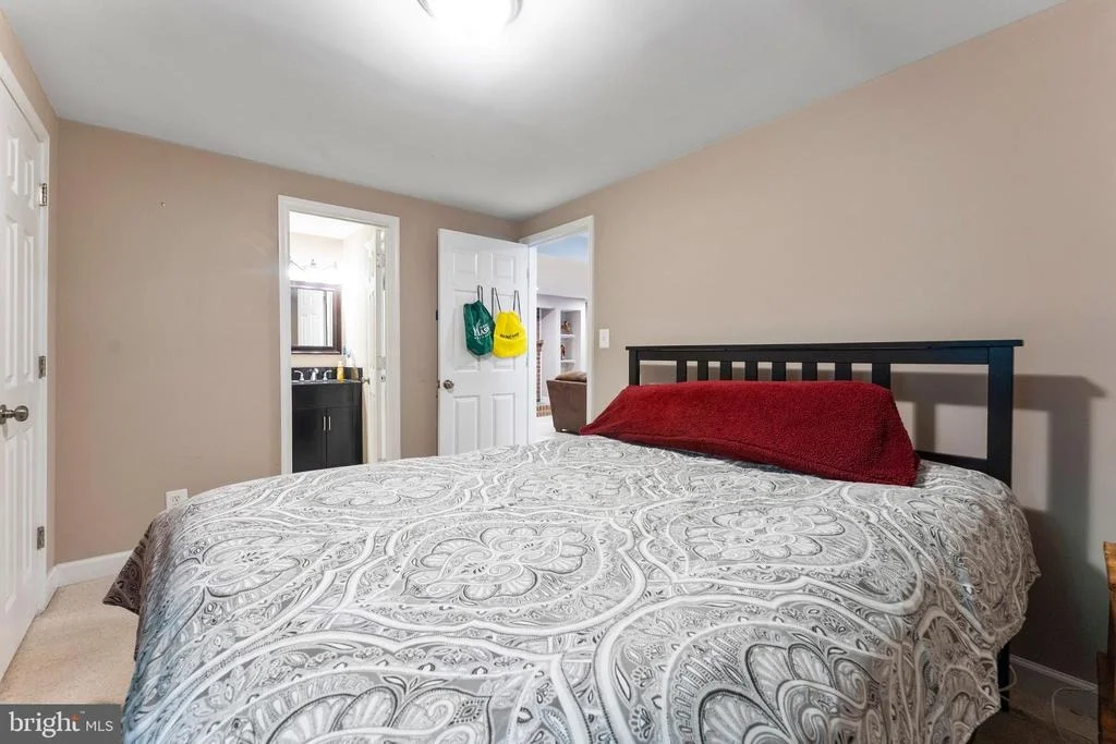 Photo of 34 GREENRIDGE DRIVE