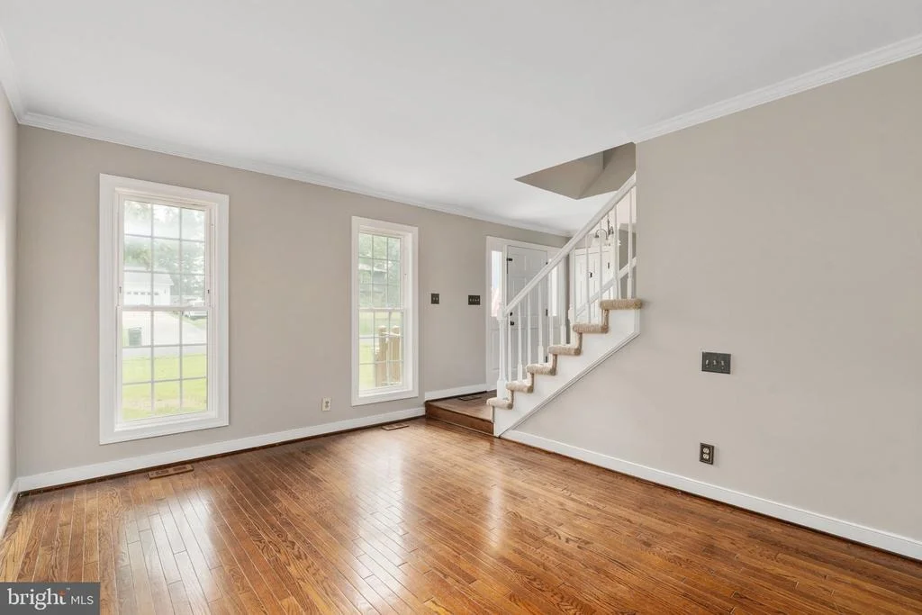 Photo of 9 SANFORD CIRCLE