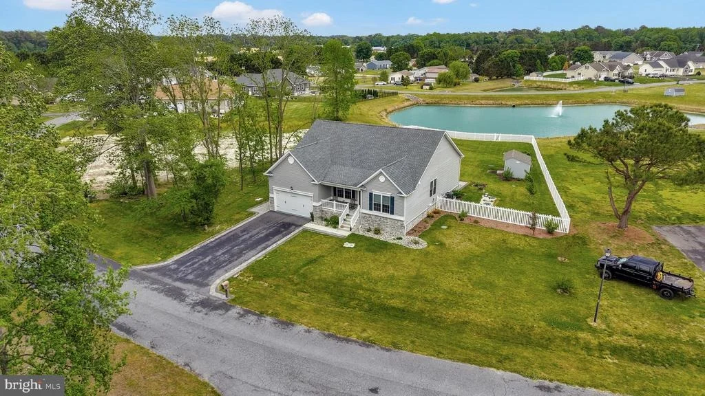 Photo of 26 BEACON CIRCLE