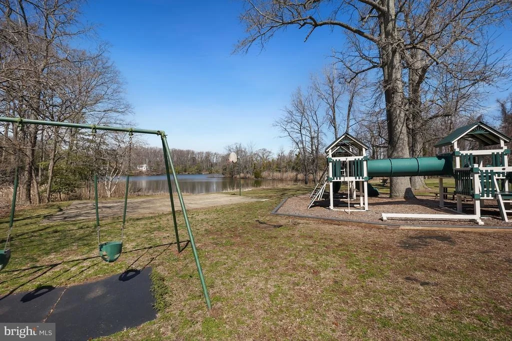 Photo of 1546 RIDGELY DRIVE