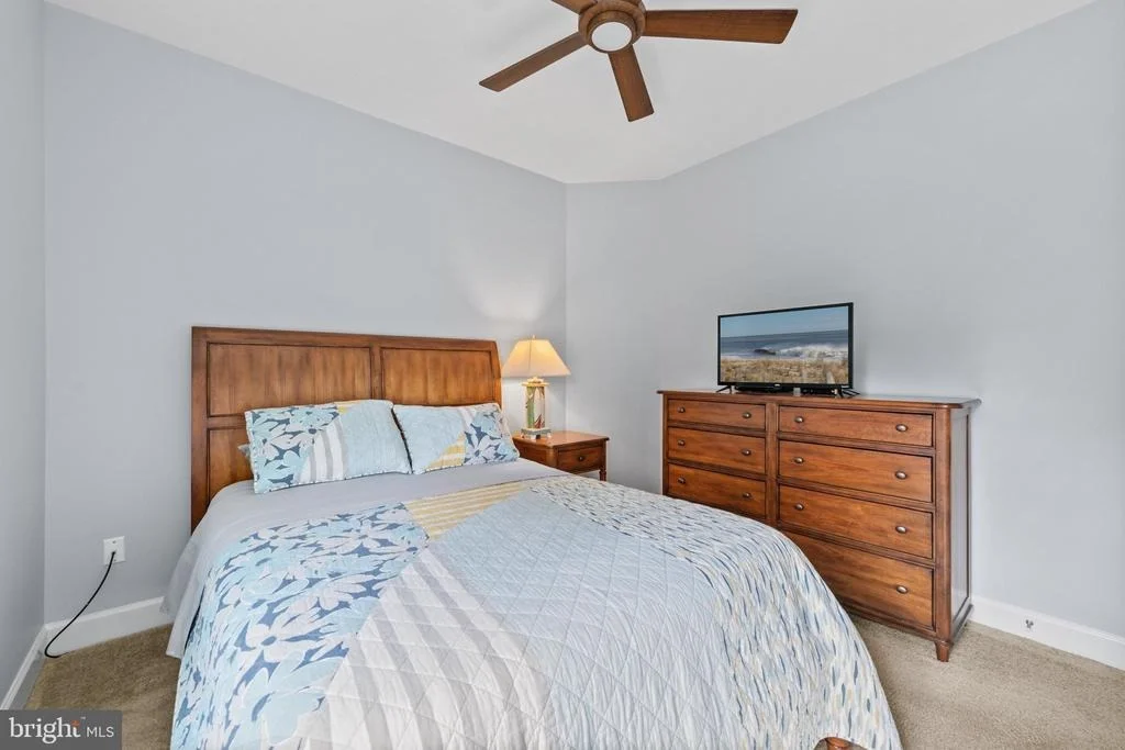 Photo of 39033 CROWS NEST LANE