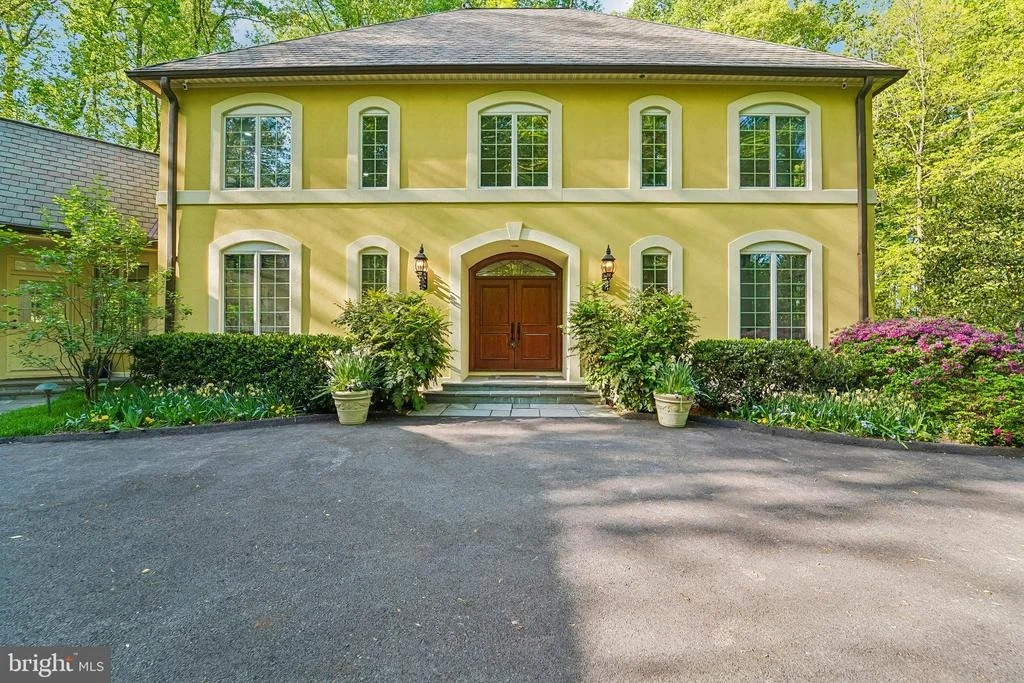Photo of 13798 LAKESIDE DRIVE