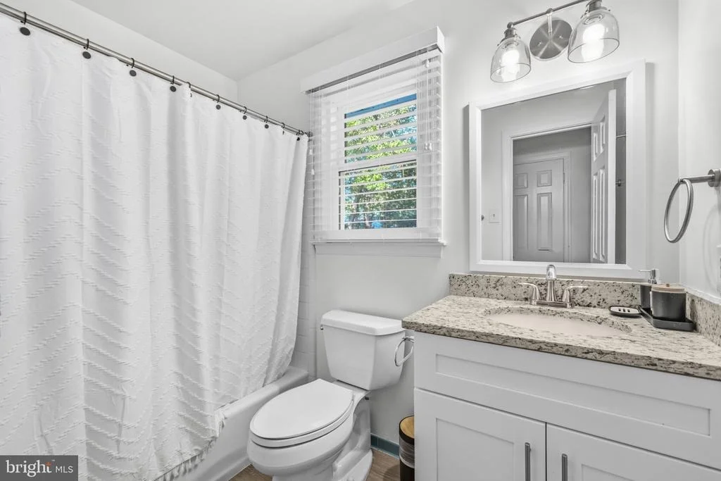 Photo of 6640 PARK HALL DRIVE
