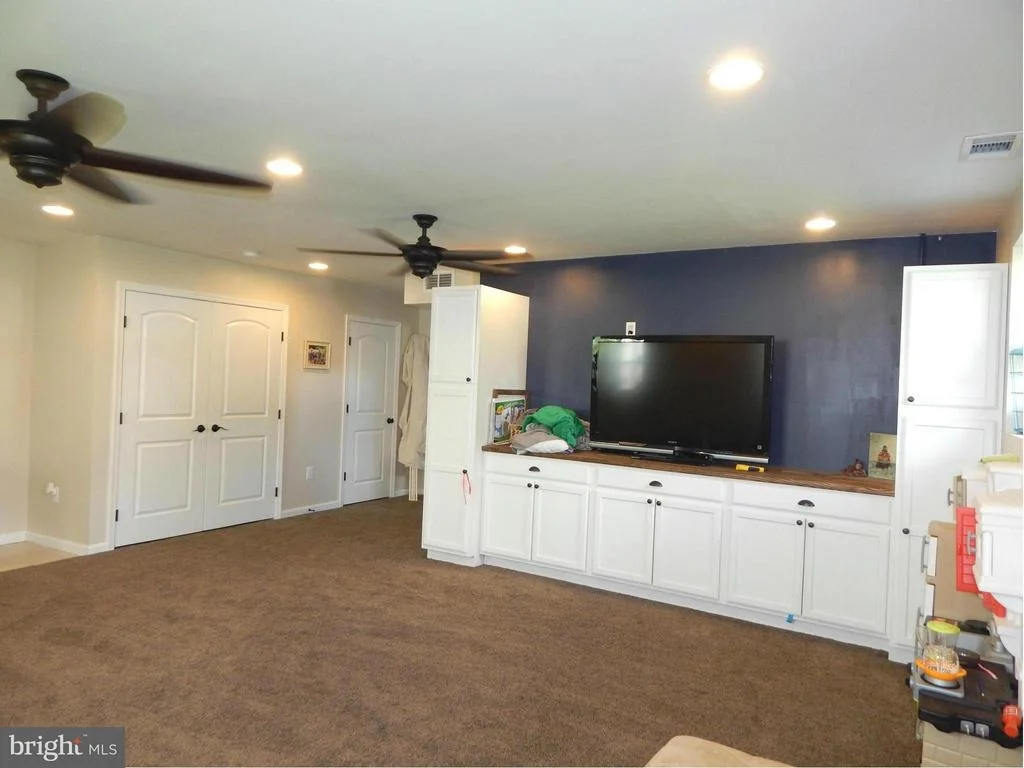 Photo of 107 PINEVIEW AVENUE