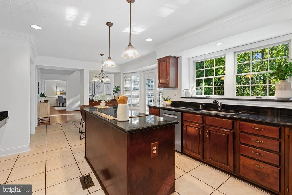 Photo of 11610 SILVERMAPLE COURT
