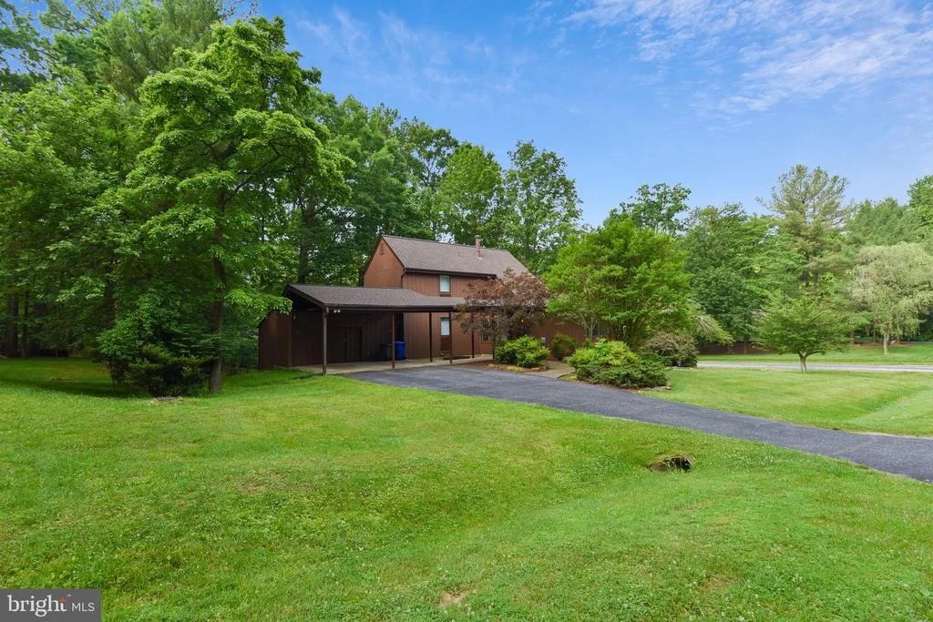 Photo of 1701 KIVA ROAD