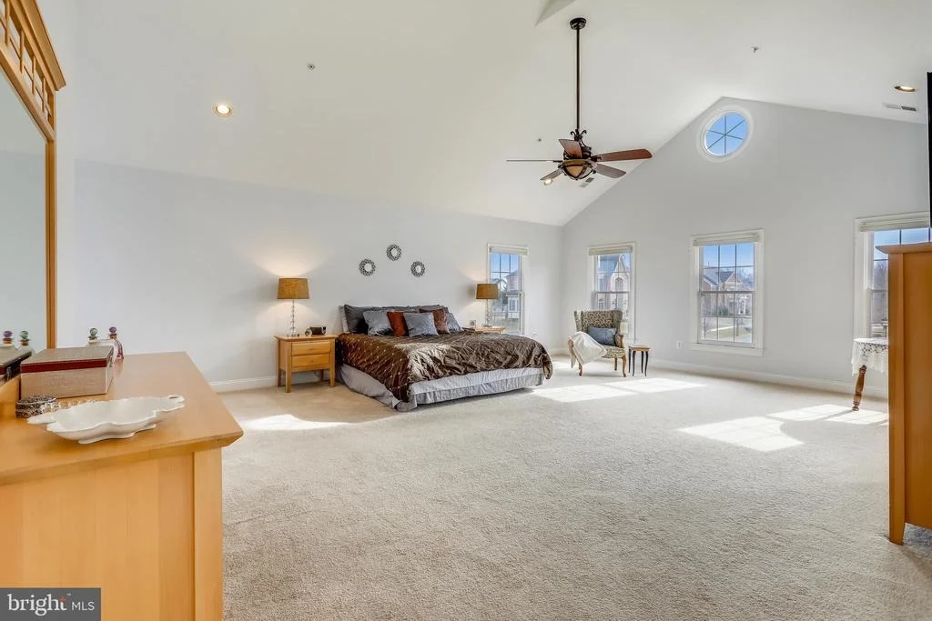 Photo of 24701 FARMVIEW LANE